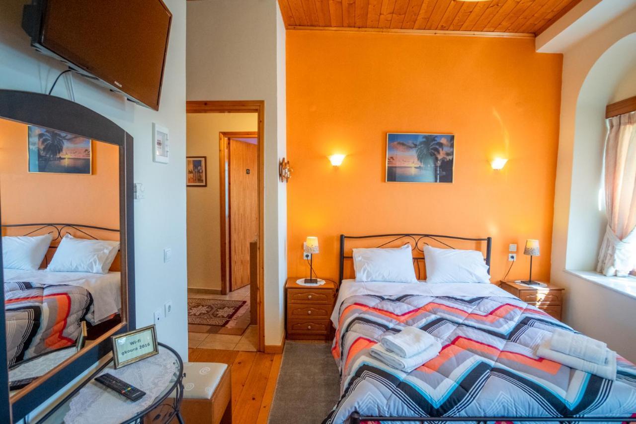 Gkoura Hotel Сирако Экстерьер фото