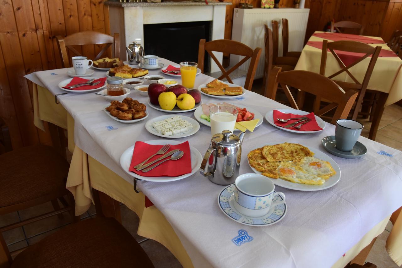 Gkoura Hotel Сирако Экстерьер фото
